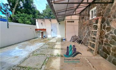ALQUILO APARTAMENTO DOS.NIVELES.DOLEGUITA