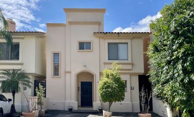 Casa en Venta en Villa California