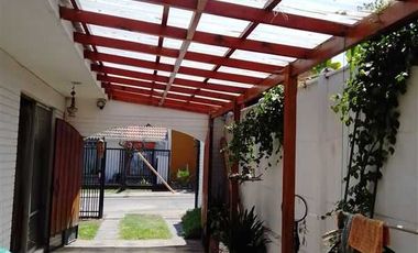 Casa en venta en PEÑALOLÉN
