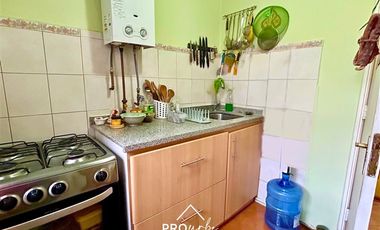 Casa en Venta en Casa con Gran Terreno en Barrio Seguro y Residencial, Metro San Joaquin, Macul