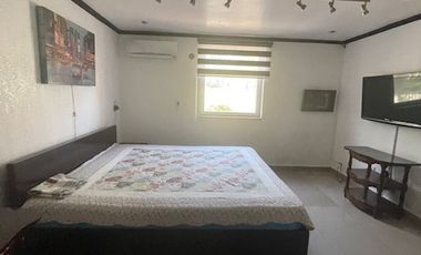 5 bedrooms with terrace