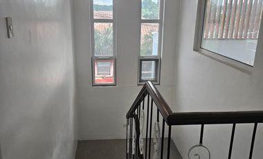 5 Bedrooms House For Rent near Clark!