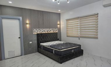 5 Bedrooms House For Rent near Clark!