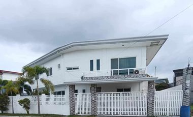 6 BEDROOM HOUSE WITH SWIMMING POOL FOR RENT / SALE IN FRIENDSHIP, ANGELES CITY!