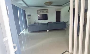 6 BEDROOM HOUSE WITH SWIMMING POOL FOR RENT / SALE IN FRIENDSHIP, ANGELES CITY!