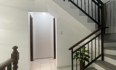 4 bedrooms w/attic