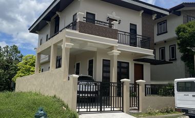 4 bedrooms w/attic