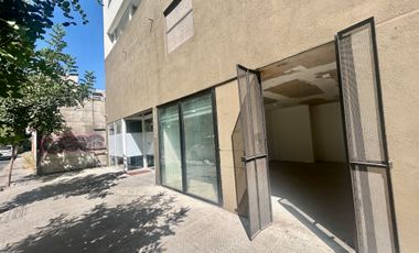 VENTA LOCAL COMERCIAL 1HAB 1BA SANTIAGO