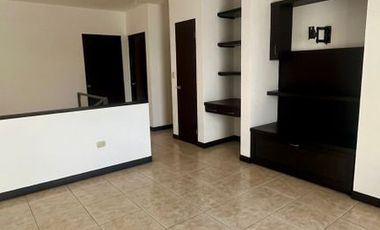 Casa en venta en Cumbres Providencia Frente a Parque