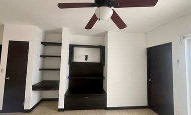 Casa en venta en Cumbres Providencia Frente a Parque