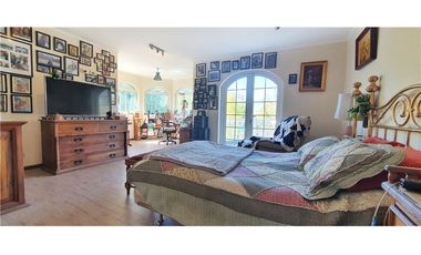 ENCANTADORA CASA CONDOMINIO