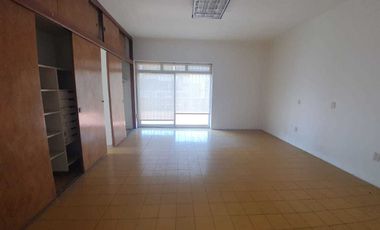 Casa en renta Colonia Americana acondicionada para oficina uso comercial