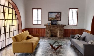 Casa en renta Colonia Americana acondicionada para oficina uso comercial