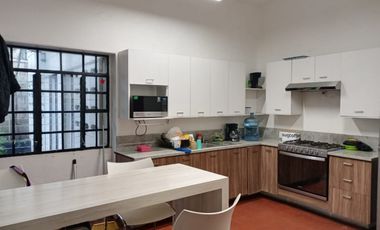 Casa en renta Colonia Americana acondicionada para oficina uso comercial
