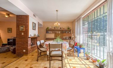 Venta Casa Lote propio 4 amb Pileta Cochera Jardín