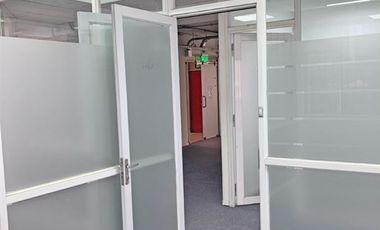 Oficina en Venta en Ideal Datacenter/Cowork Planta LIbre de 327 m2 Centro Cívico Teatinos / Huérfanos Venta Sin Comisión