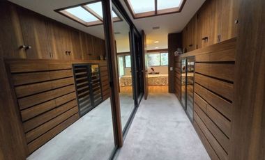 HERMOSA CASA EN VENTA O RENTA EN LOMAS HIPÓDROMO