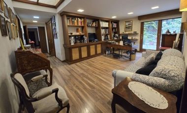 HERMOSA CASA EN VENTA O RENTA EN LOMAS HIPÓDROMO