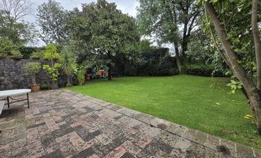 HERMOSA CASA EN VENTA O RENTA EN LOMAS HIPÓDROMO