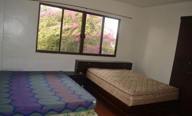 AVAILABLE NOW THE HOUSE IN STO. NINO VILLAGE WITH 8 BEDROOMS HOUSE