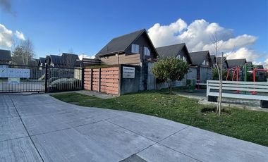 Casa en Arriendo en Las Cruces 401, casa 50