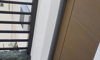 House and Lot Semi furnished in Metrogate Silang