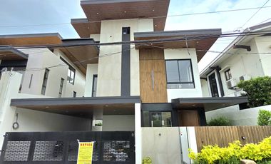 For Sale: Brand New Elegant Modern 3-Storey House in BF Homes