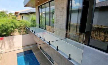 4 Bedrooms Gameroom and Pool in Ayala Alabang Village