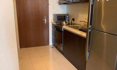 For Rent in Eton BayPark Manila