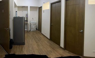 PASAY CONDO NEAR MOA PALM BEACH VILLAS 2BR CONDO UNIT FOR RENT with Parking