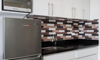 THE MERIDIAN FOR SALE OR RENT: Loft-Type