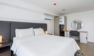 THE MERIDIAN FOR SALE OR RENT: Loft-Type