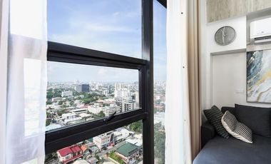 THE MERIDIAN FOR SALE OR RENT: Loft-Type