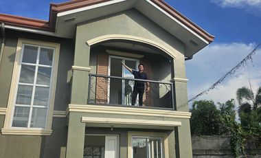 5 bedrooms and 3 bathrooms. Balcony and Carport living in a Peaceful and Clean