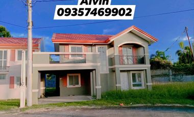 5 bedrooms and 3 bathrooms. Balcony and Carport living in a Peaceful and Clean