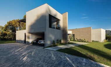 Venta de finca en La Ceja Condominio Monte Madero