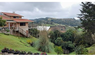 Venta de finca en Guarne vereda la Mejía, cerca al parque principal