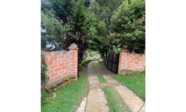 Venta de finca en Guarne vereda la Mejía, cerca al parque principal