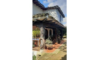 Venta de finca en Marinilla vereda Cimarronas
