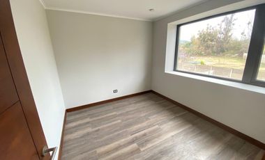 Casa en arriendo 3d 3b Condominio Tricahue Nogales