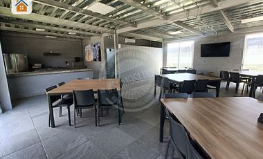 Bodega Industrial en Renta sobre Av. 8 de julio