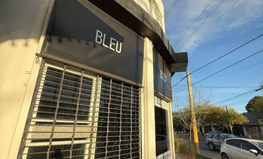 Recta Martinoli - Local comercial  en ALQUILER