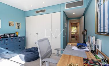 VENTA Casa en Marina del Sol - Punta Chica 500 m2 cubiertos en lote al agua con amarra