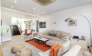 VENTA Casa en Marina del Sol - Punta Chica 500 m2 cubiertos en lote al agua con amarra