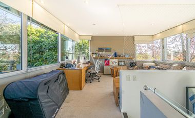 VENTA Casa en Marina del Sol - Punta Chica 500 m2 cubiertos en lote al agua con amarra