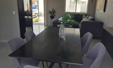 BONITA CASA AMUEBLADA EN RENTA EN LOMAS DE ANGELOPOLIS 3 RESIDENCIAL TESALIA