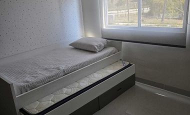 BONITA CASA AMUEBLADA EN RENTA EN LOMAS DE ANGELOPOLIS 3 RESIDENCIAL TESALIA