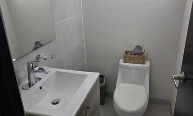 BONITA CASA AMUEBLADA EN RENTA EN LOMAS DE ANGELOPOLIS 3 RESIDENCIAL TESALIA