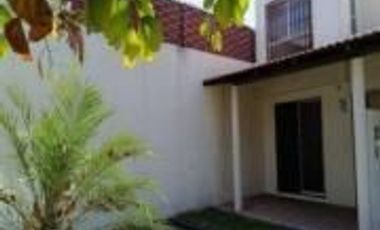 Bonita Casa en Fracc Real Santa Fe 2, Xochitepec, Morelos