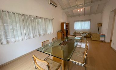 Casa en alquiler con muebles  en barrio La Casualidad, Pilar